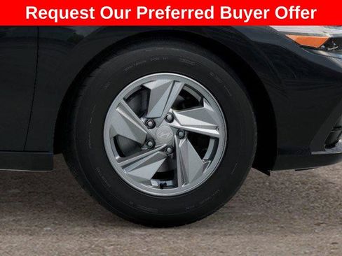 New 2026 Hyundai Elantra SE image 11