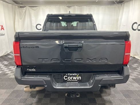 Used 2025 Toyota Tacoma SR5 image 7