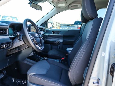 Certified 2024 Ford Maverick XL FWD image 17