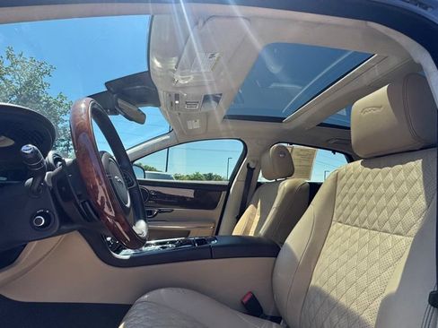 Used 2018 Jaguar XJ L Portfolio RWD image 16