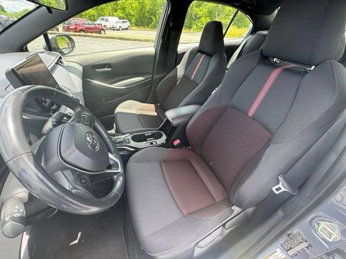 Used 2024 Toyota Corolla SE w/ SE Premium Package FWD image 10