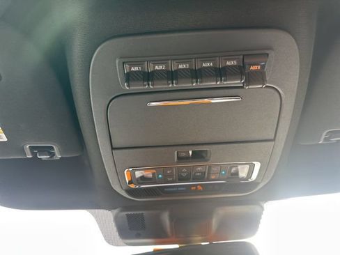 Used 2024 Ford F350 Platinum AWD/4WD image 23