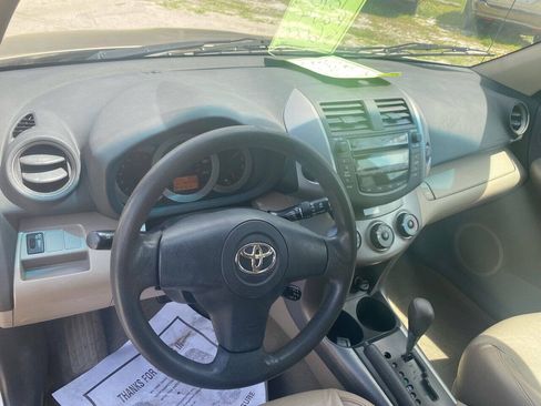 Used 2006 Toyota RAV4 2WD image 16