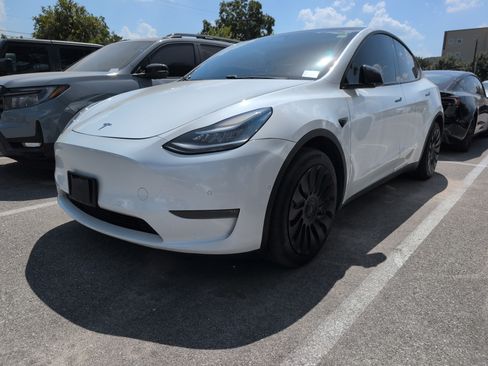 Used 2020 Tesla Model Y Long Range AWD/4WD image 4