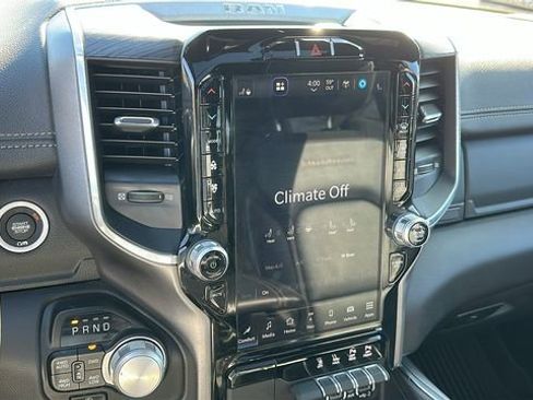 Used 2023 RAM 1500 Laramie AWD/4WD image 15