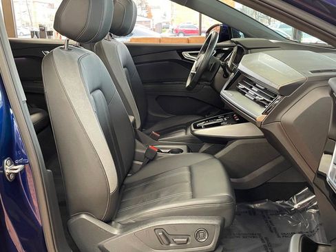 Used 2023 Audi Q4 e-tron Prestige w/ Black Optic Package image 28