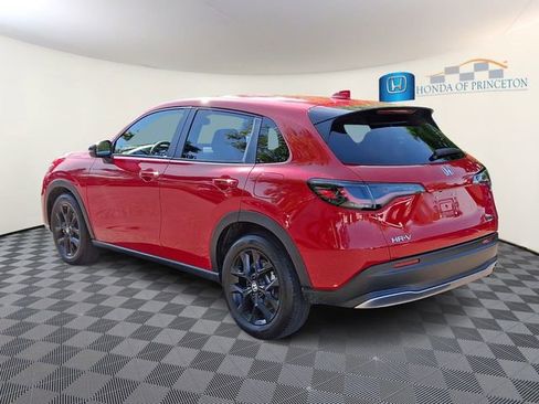 Certified 2024 Honda HR-V Sport image 4