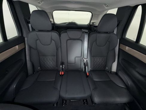 Used 2025 Volvo XC90 B6 Core w/ Climate Package AWD/4WD image 25