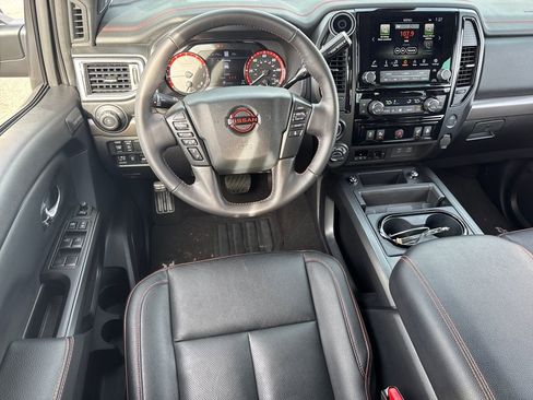 Used 2024 Nissan Titan PRO-4X w/ Pro-4x Convenience Package image 14