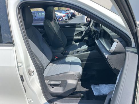 New 2026 Volkswagen Tiguan SE R-Line image 34