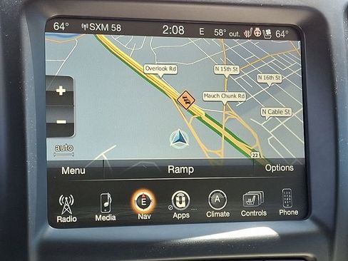 Used 2017 Jeep Cherokee Overland w/ Technology Group AWD/4WD image 19