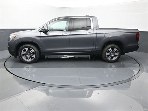 Used 2019 Honda Ridgeline RTL-E image 2