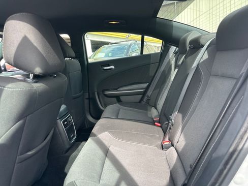 Used 2022 Dodge Charger SXT image 15