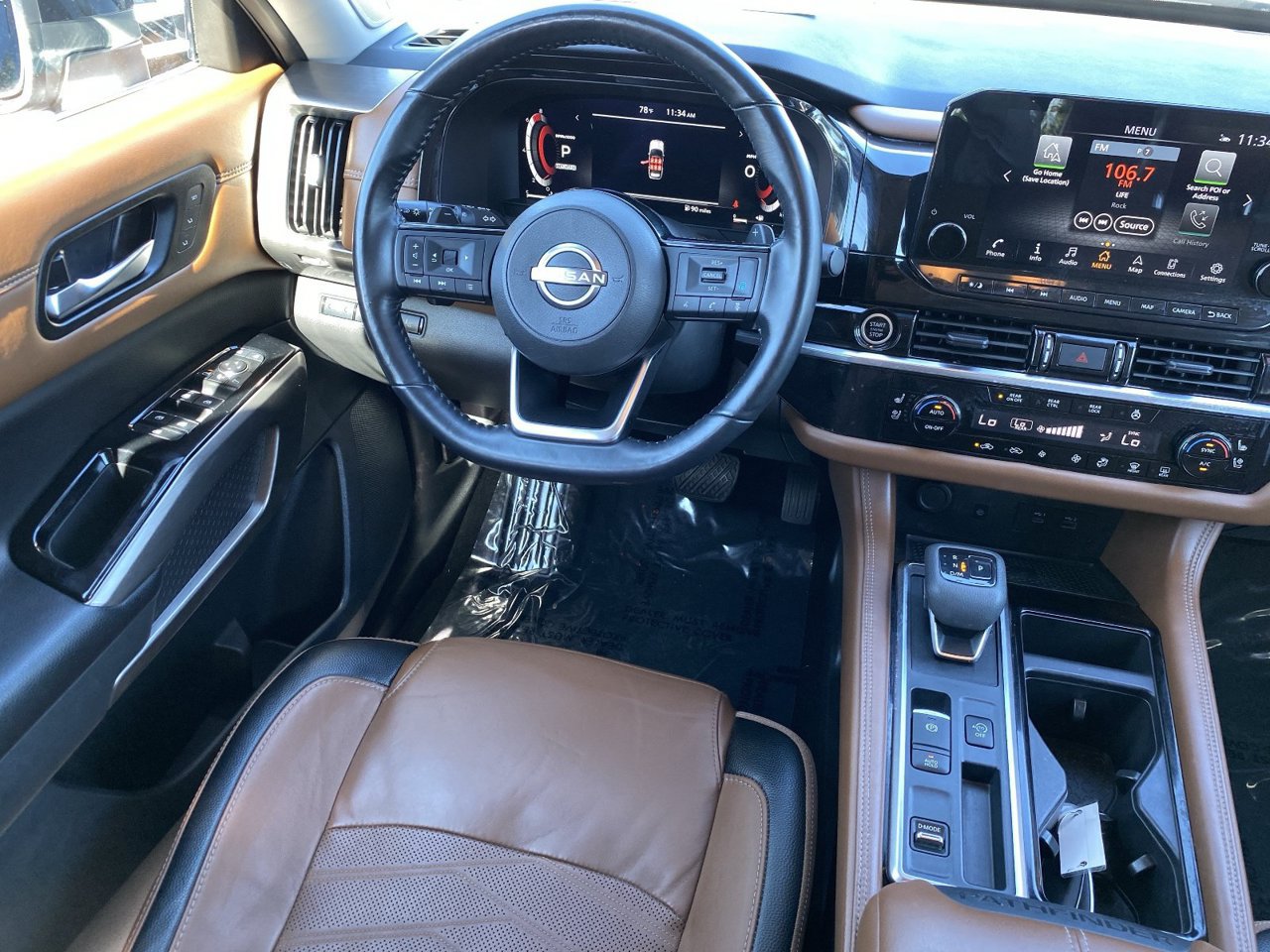 Certified 2023 Nissan Pathfinder Platinum w/ Cargo Package FWD image 17