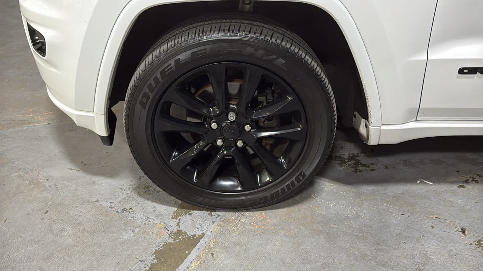 Used 2020 Jeep Grand Cherokee Altitude AWD/4WD image 8