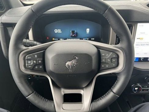 New 2025 Ford Bronco Outer Banks image 13