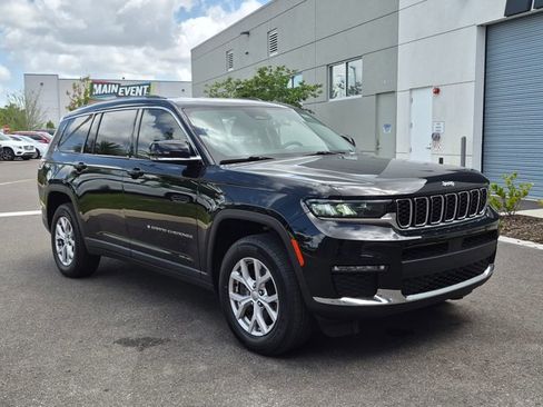 Used 2022 Jeep Grand Cherokee L Limited image 2