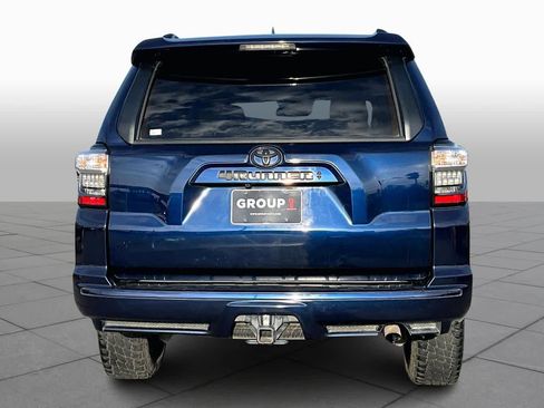 Used 2022 Toyota 4Runner TRD Sport w/ Technology Package image 5
