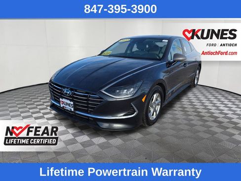 Used 2022 Hyundai Sonata SE w/ Preferred Accessory Package image 3