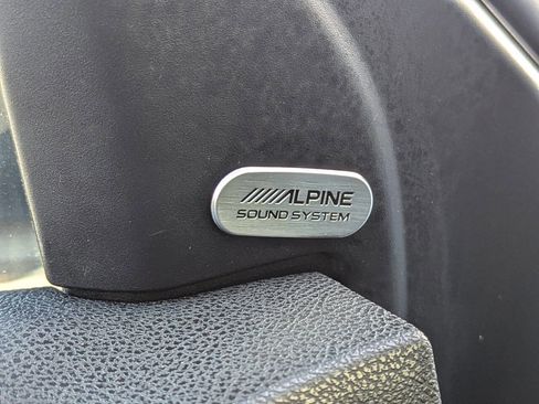 Used 2020 Chrysler 300 Limited image 27