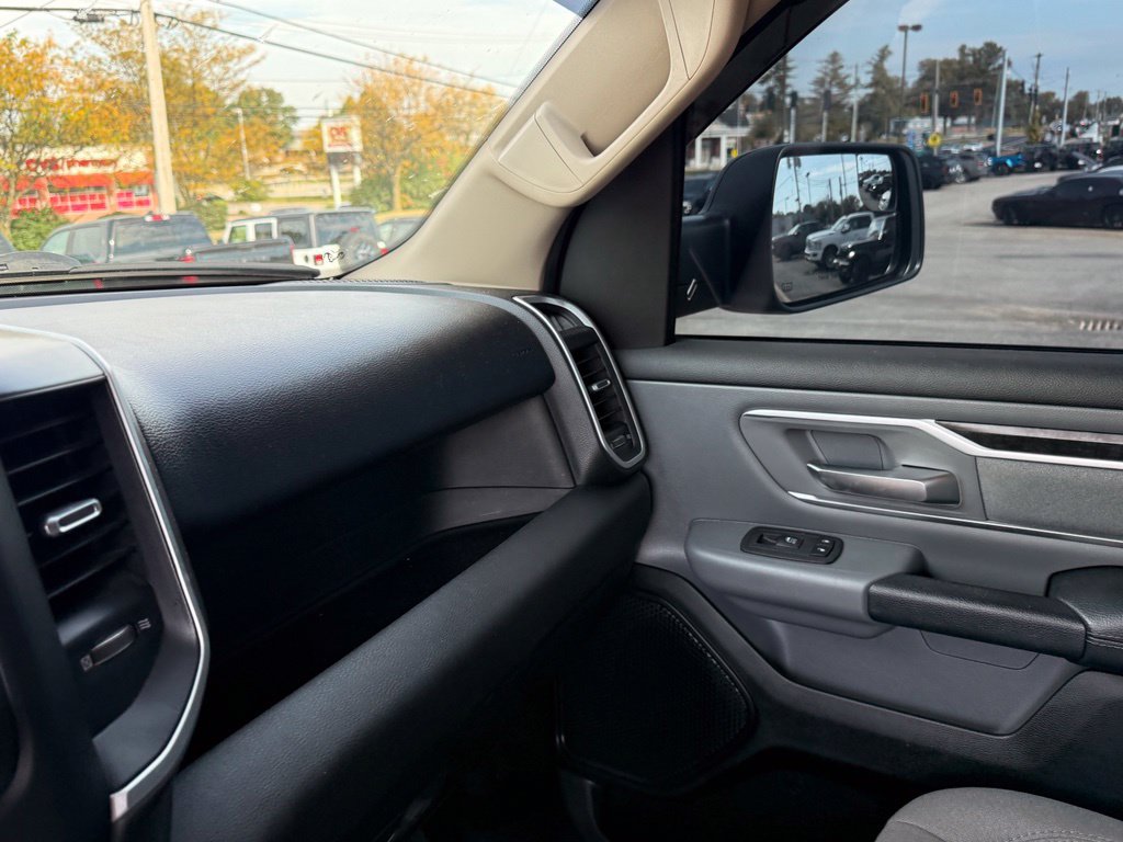 Used 2020 RAM 1500 Big Horn AWD/4WD image 24
