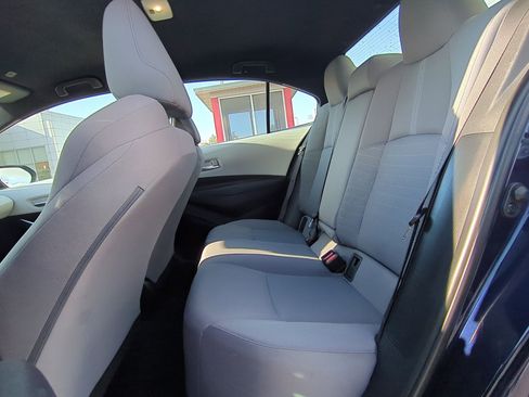 Used 2023 Toyota Corolla SE image 30