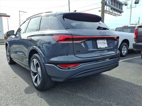 Used 2025 Audi Q6 e-tron Premium Plus w/ Premium Plus image 19