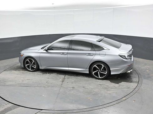 Used 2020 Honda Accord Sport image 13
