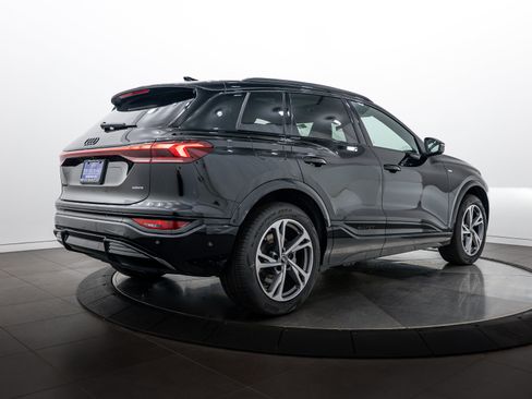 New 2027 Audi Q6 e-tron Premium Plus AWD/4WD image 4