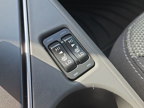 Certified 2024 Subaru Crosstrek 2.0i Premium AWD/4WD image 11
