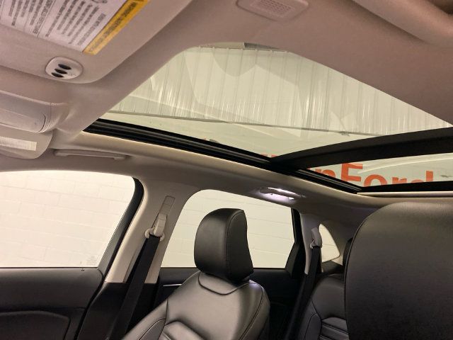 Used 2024 Ford Edge SEL w/ Convenience Package AWD/4WD image 26