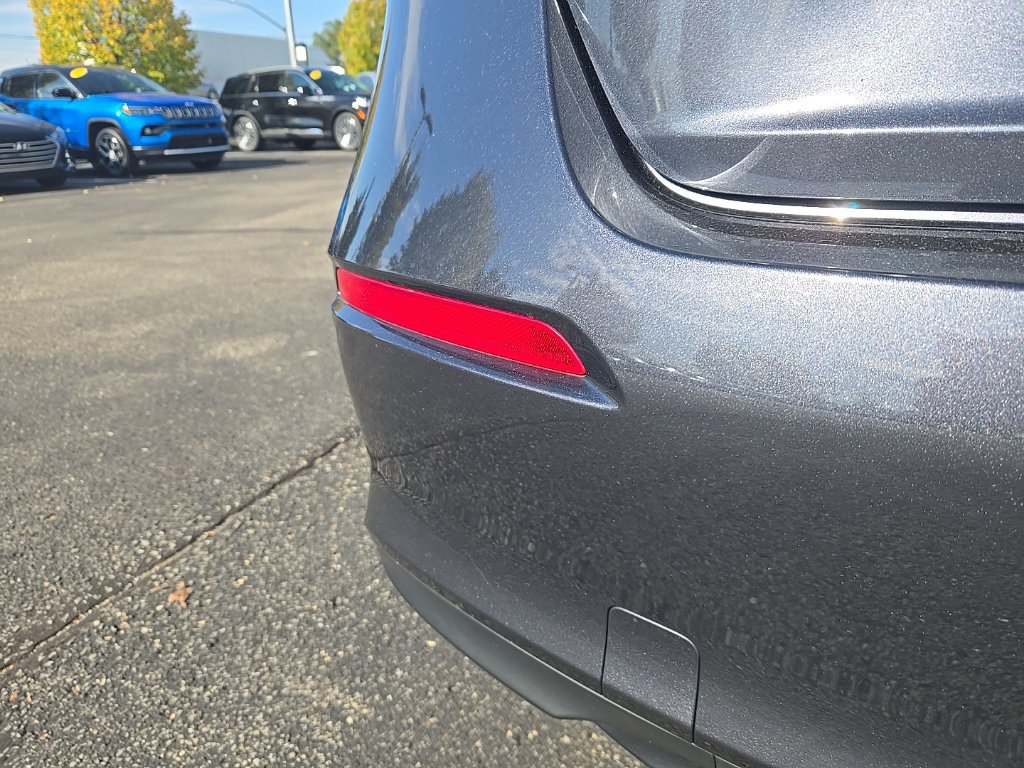 Used 2022 Honda Civic EX image 12