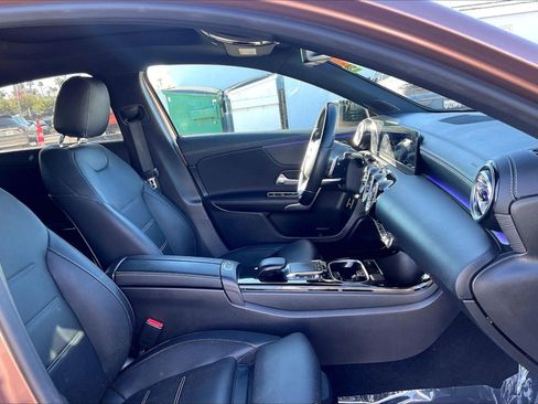 Used 2022 Mercedes-Benz A 220 image 7