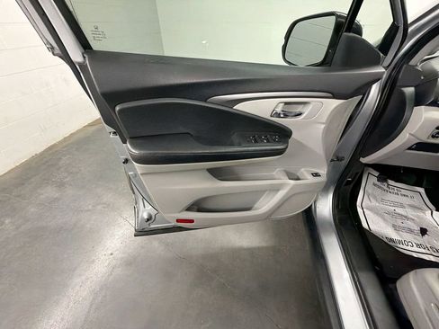 Used 2017 Honda Pilot EX-L image 22