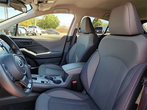 Used 2024 Subaru Crosstrek 2.0i image 14