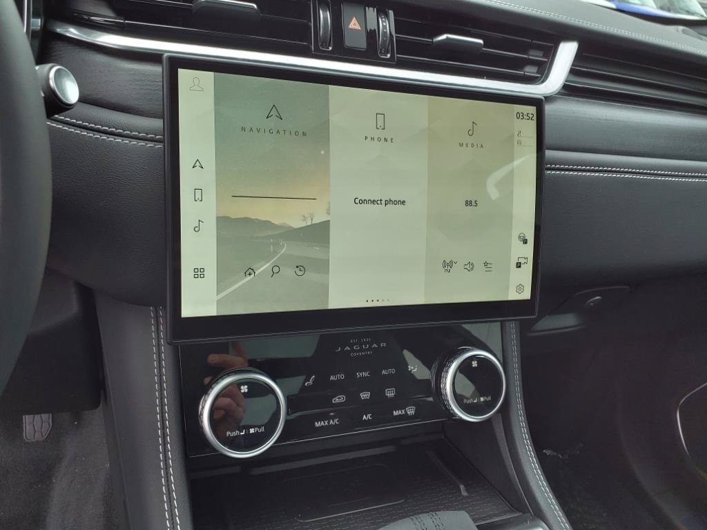 New 2026 Jaguar F-PACE R-Dynamic S AWD/4WD image 18