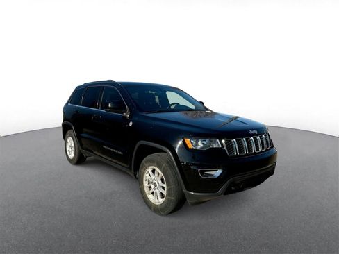 Certified 2020 Jeep Grand Cherokee Laredo image 2