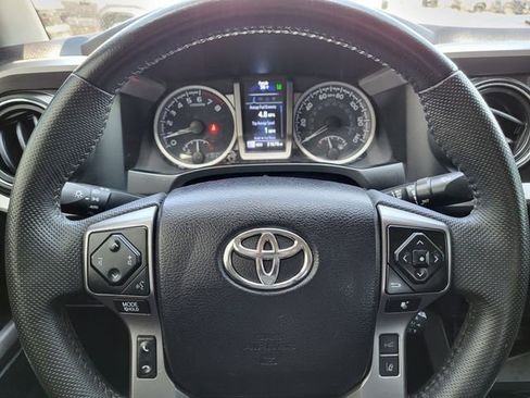Used 2022 Toyota Tacoma SR5 w/ Trail Edition AWD/4WD image 14