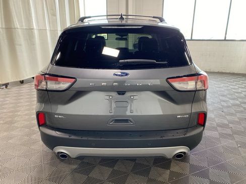 Used 2022 Ford Escape SEL w/ Technology Package AWD/4WD image 6