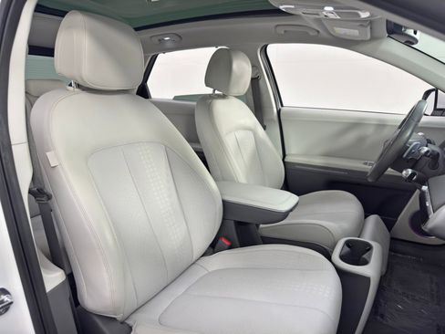 Used 2022 Hyundai Ioniq 5 Limited image 34