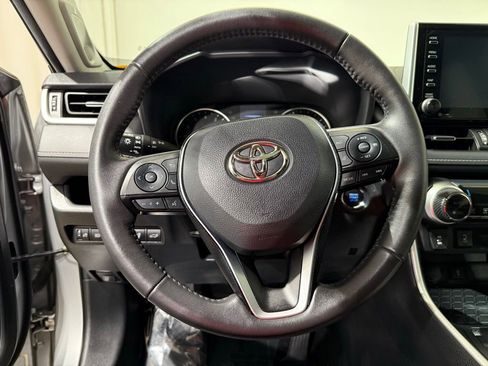 Used 2021 Toyota RAV4 XLE Premium AWD/4WD image 24