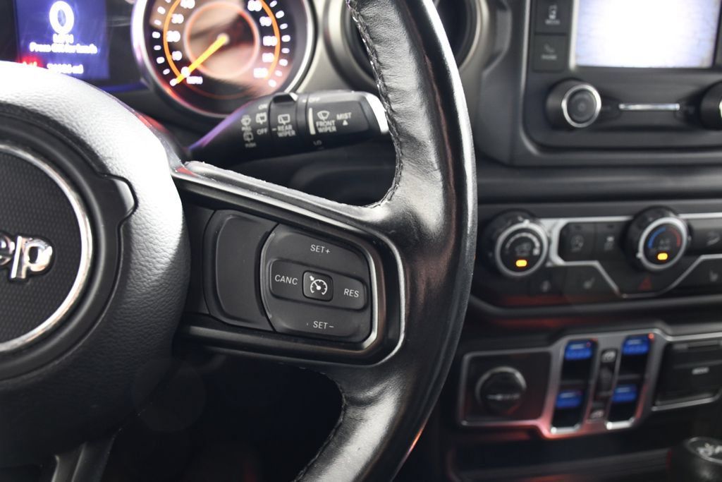Used 2018 Jeep Wrangler Unlimited Sport S AWD/4WD image 28