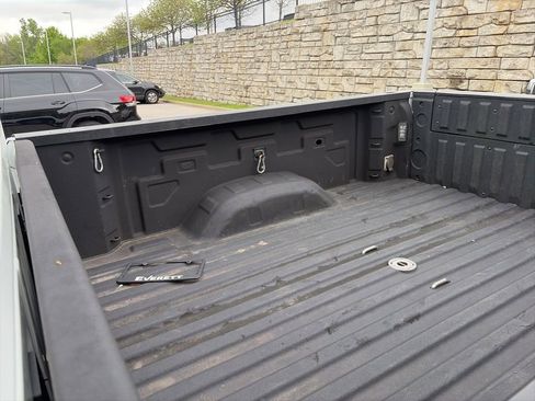 Used 2022 GMC Sierra 2500 AT4 image 30