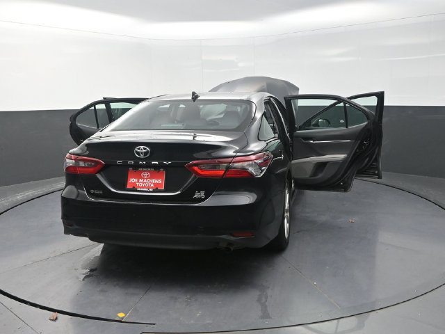 Used 2023 Toyota Camry LE AWD/4WD image 44