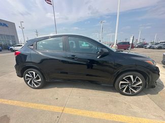 Used 2020 Honda HR-V Sport video 2
