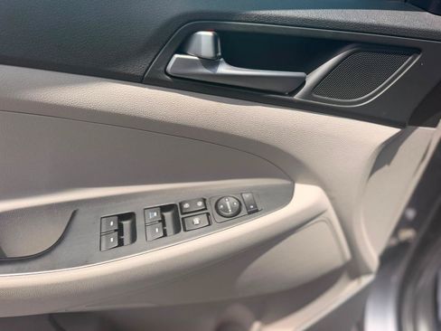 Used 2017 Hyundai Tucson SE FWD image 24