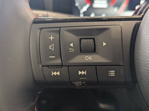 New 2026 Nissan Kicks SR image 19