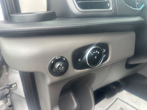 Used 2020 Ford Transit 350 Low Roof AWD image 18
