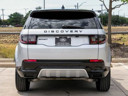 Used 2026 Land Rover Discovery Sport Landmark AWD/4WD image 12