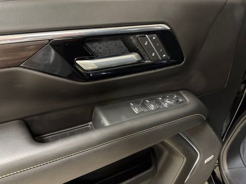 Used 2026 Chevrolet Tahoe Premier image 7